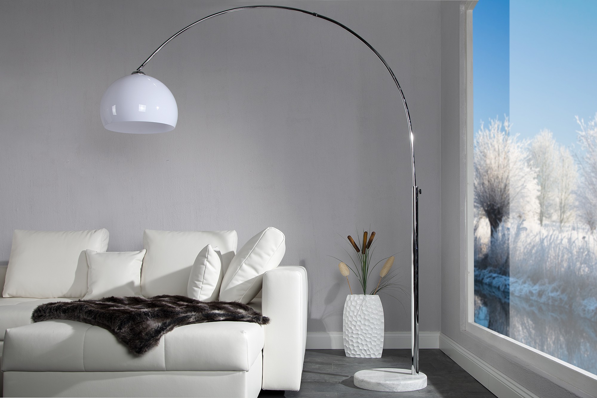Levně Estila Designová moderní stojací lampa Big Bow II bílá 175-205cm