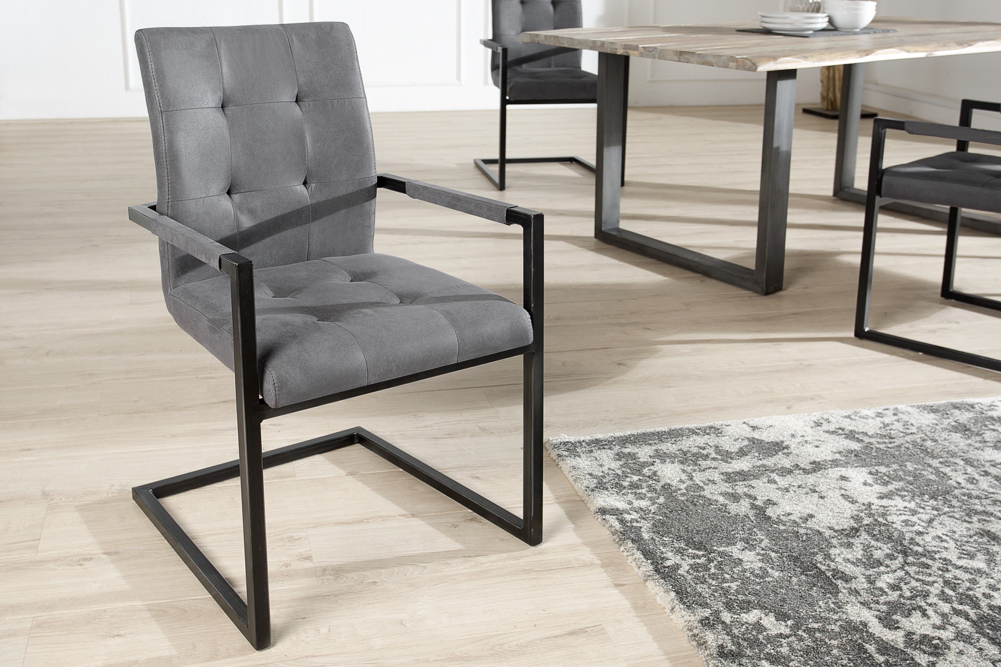 Estila Designová stylová židle Oxford s područkami šedá