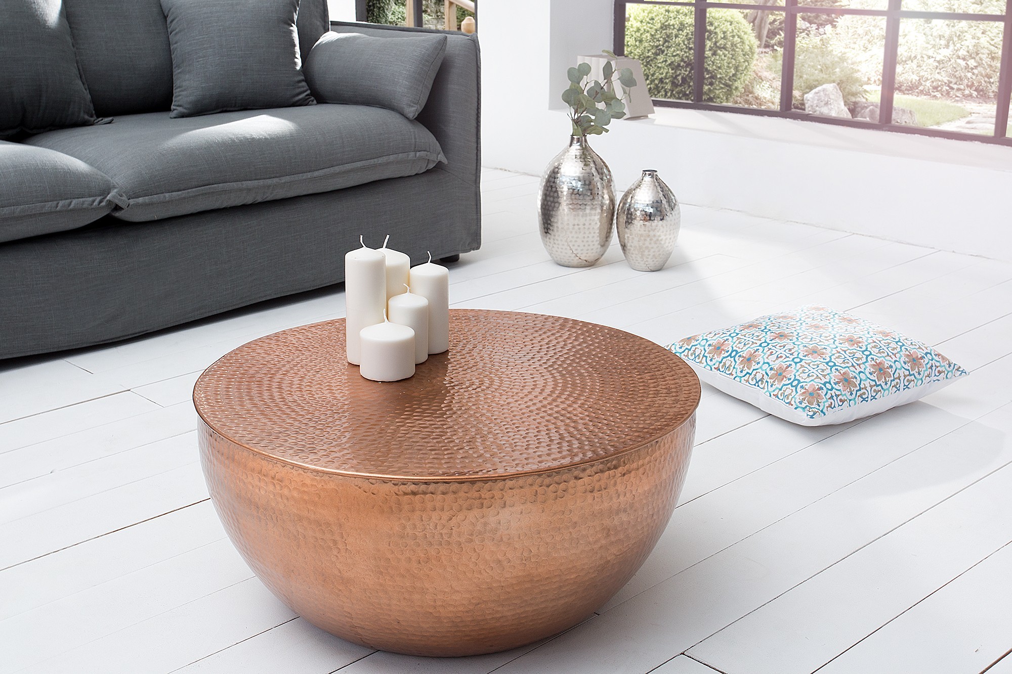 Estila Designový tepaný konferenční stolek Hammerblow-Optik 70cm měď