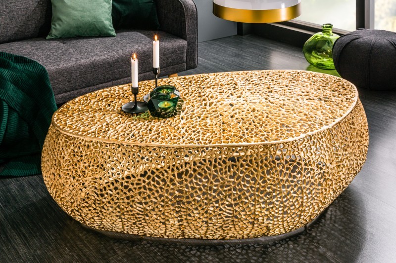 Levně Estila Designový oválný kovový konferenční stolek Hoja zlatý 120cm