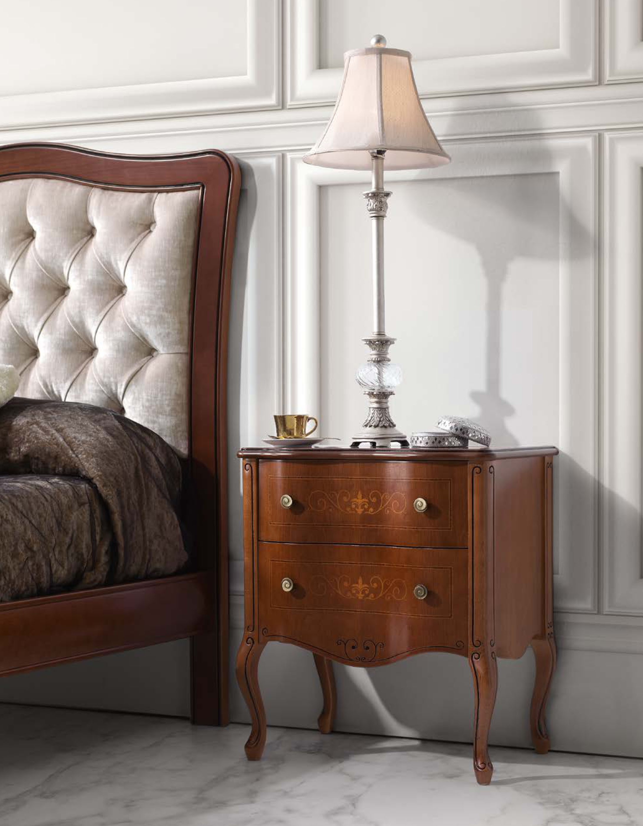 Estila Luxusní rustikální noční stolek RUSTICA z masivu s 2mi zásuvkami