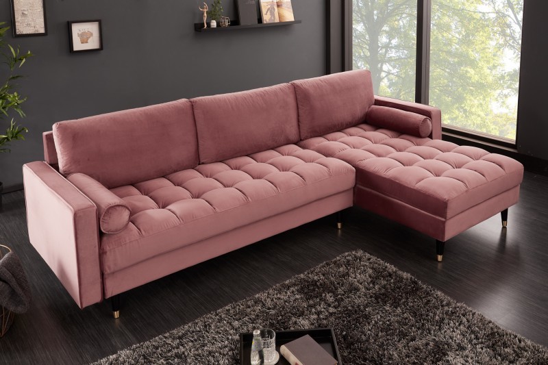 Levně Estila Moderní růžová sedačka Velluto s nožičkami v luxusním Art-deco stylu 260cm