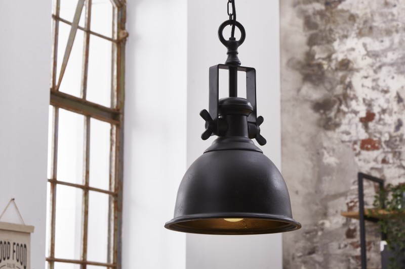 Levně Estila Industriální závěsná lampa Castor v černé barvě z kovu 45cm