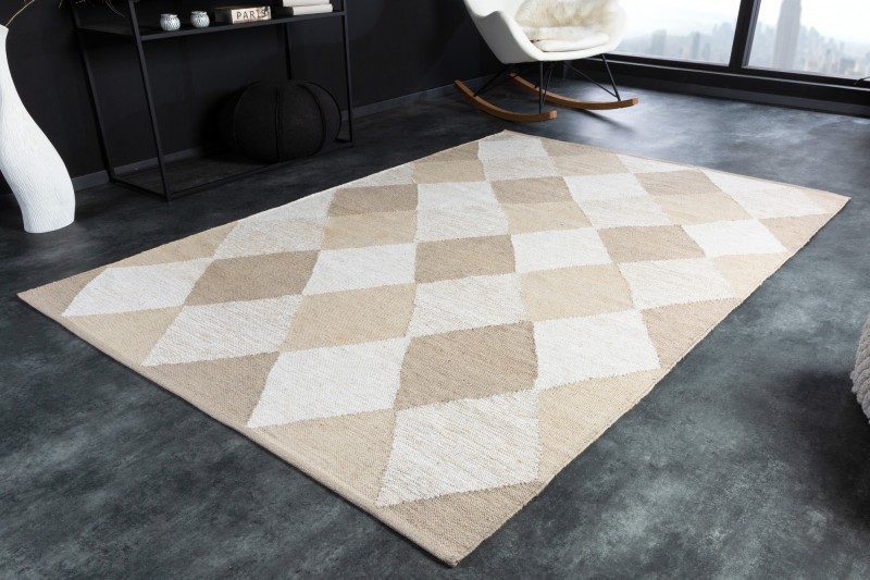 Levně Estila Moderní elegantní obdélníkový koberec Astrid béžovo-šedé barvy se vzorem harlekin 230cm