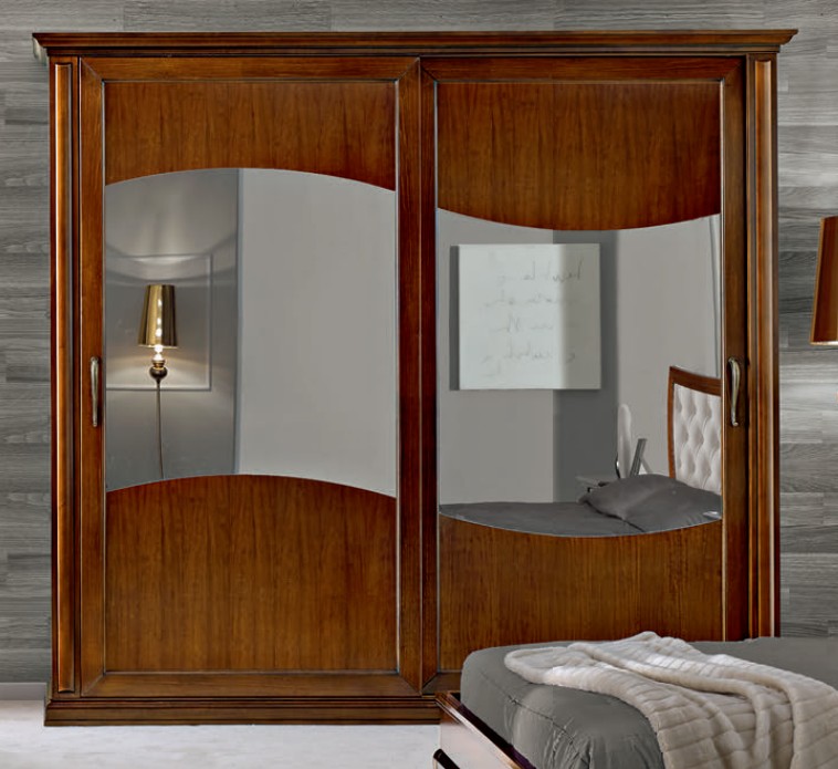 Levně Estila Klasická masivní šatní skříň Carpessio se dvěma posuvnými dveřmi se zrcadly 290cm
