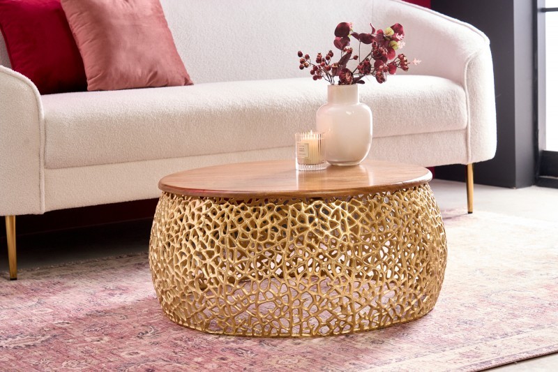 Estila Designový kulatý konferenční stolek Hoja se zlatou kovovou konstrukcí a hnědou masivní deskou 75cm