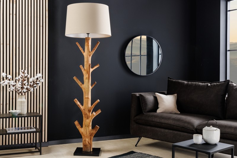 Levně Estila Etno stylová stojací lampa Nature s hnědou masivní podstavou a bílým stínítkem 175cm