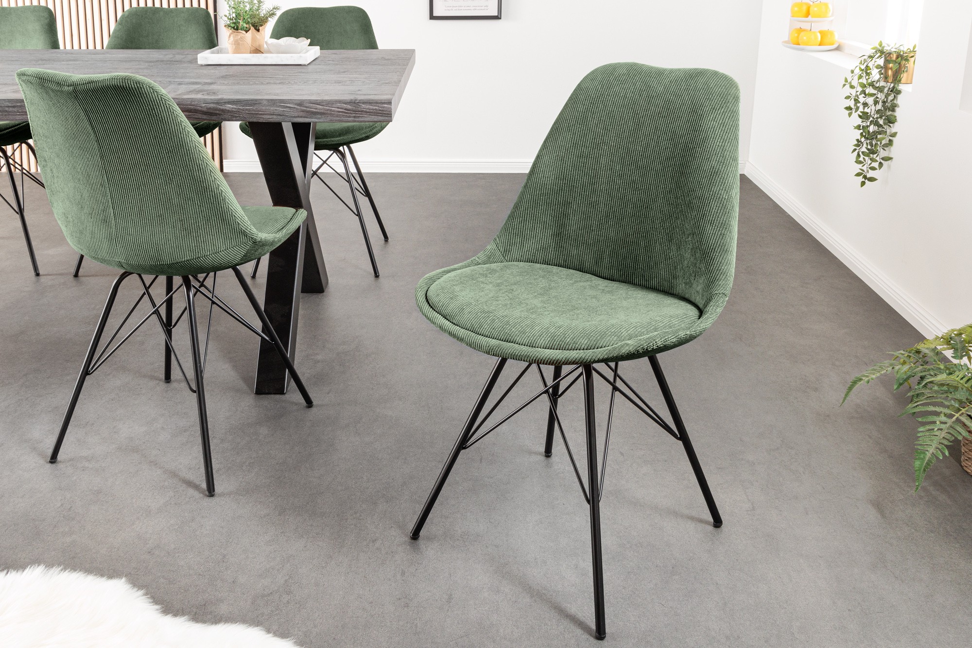 Levně Estila Moderní designová židle Scandinavia s manšestrovým šalvějovým čalouněním