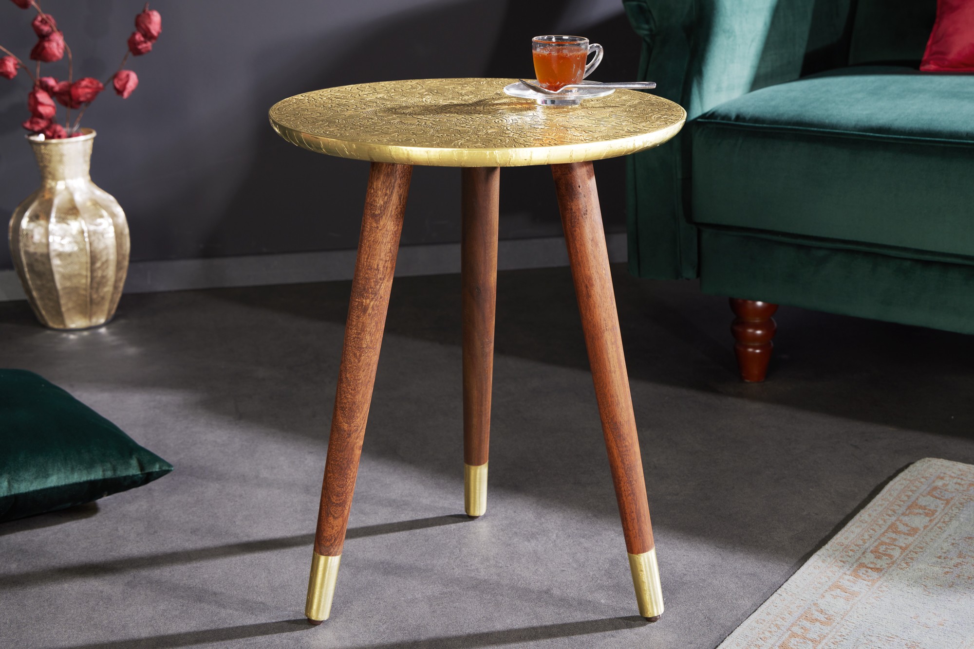 Levně Estila Luxusní orientální příruční stolek Alcasar kulatý s ručním kováním starozlatý 50cm