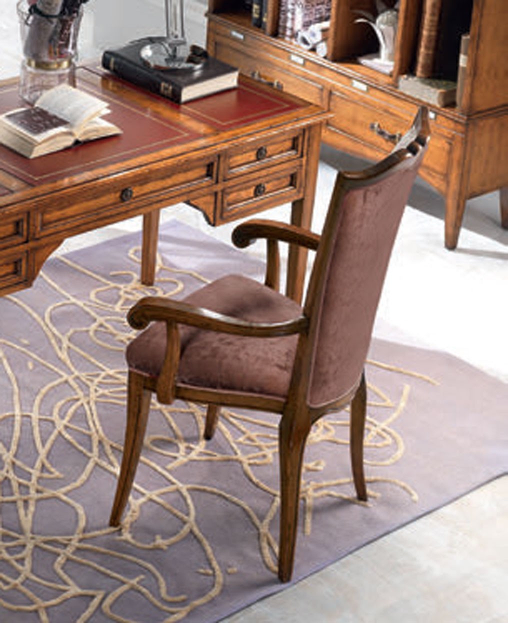Levně Estila Luxusní rustikální pracovní židle Lasil z masivního dřeva v hnědé barvě as bordó čalouněním 105 cm