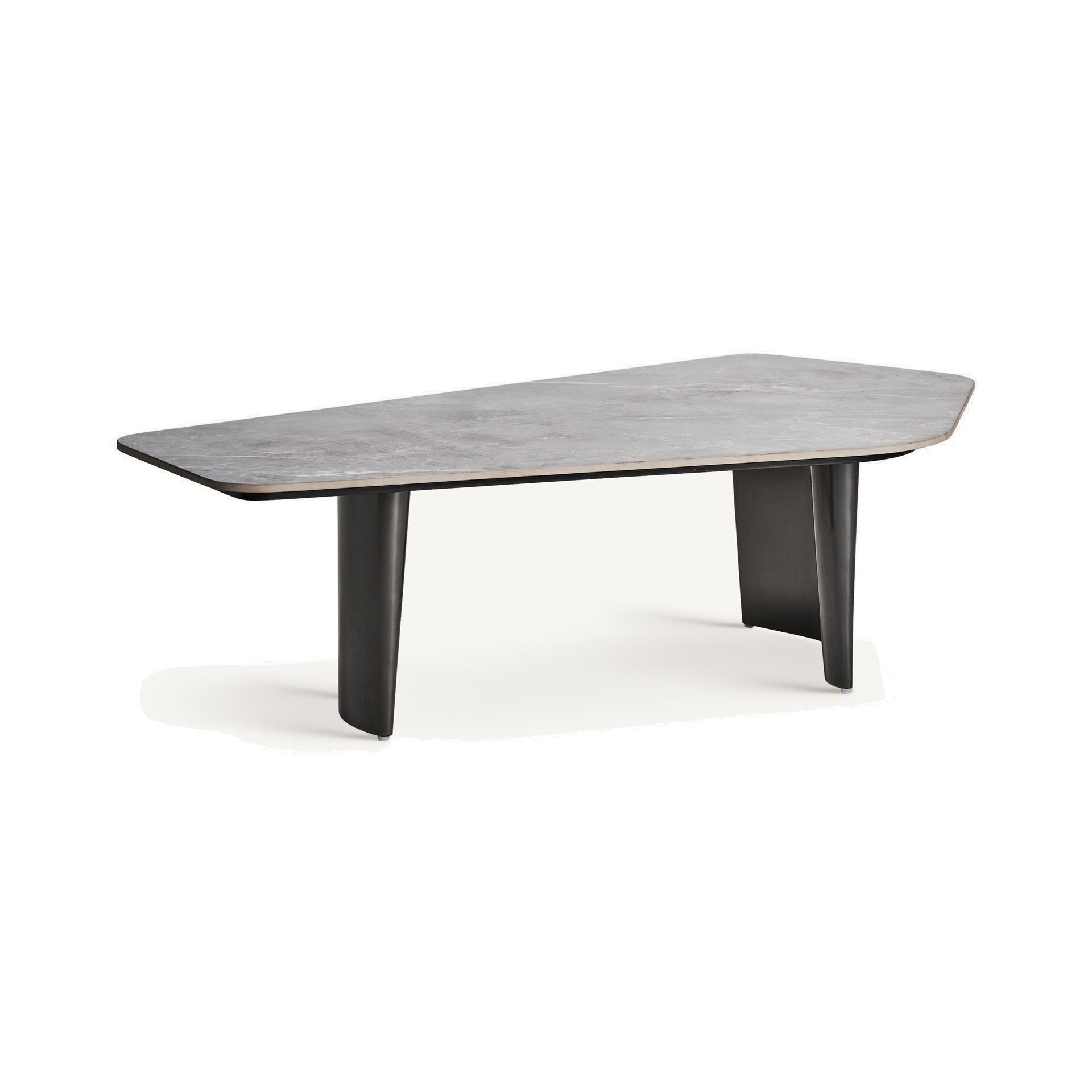Estila Luxusní moderní asymetrický konferenční stolek Niebla s mramorovou deskou a zvlněnýma nohama šedá 129 cm