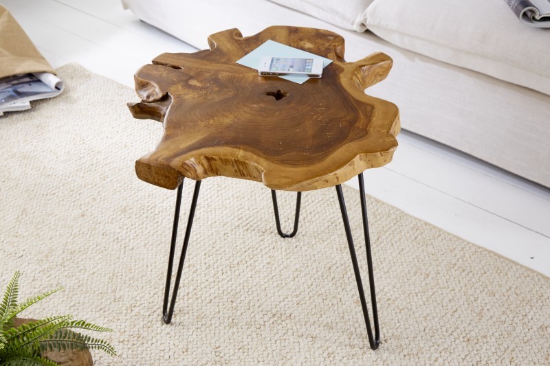 Estila Designový moderní odkládací stolek z kmene stromu Wild 55cm
