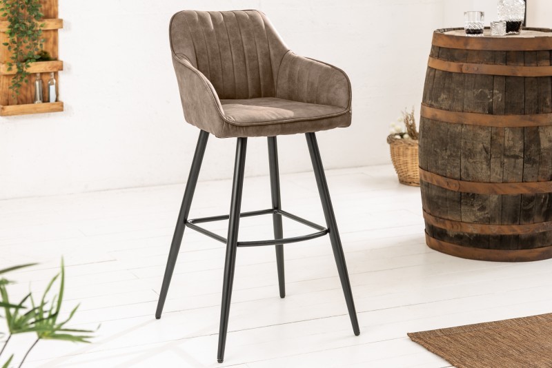 Estila Moderní barová židle Vittel z mikrovlákna šedohnědé barvy s černými kovovými nohami 102cm