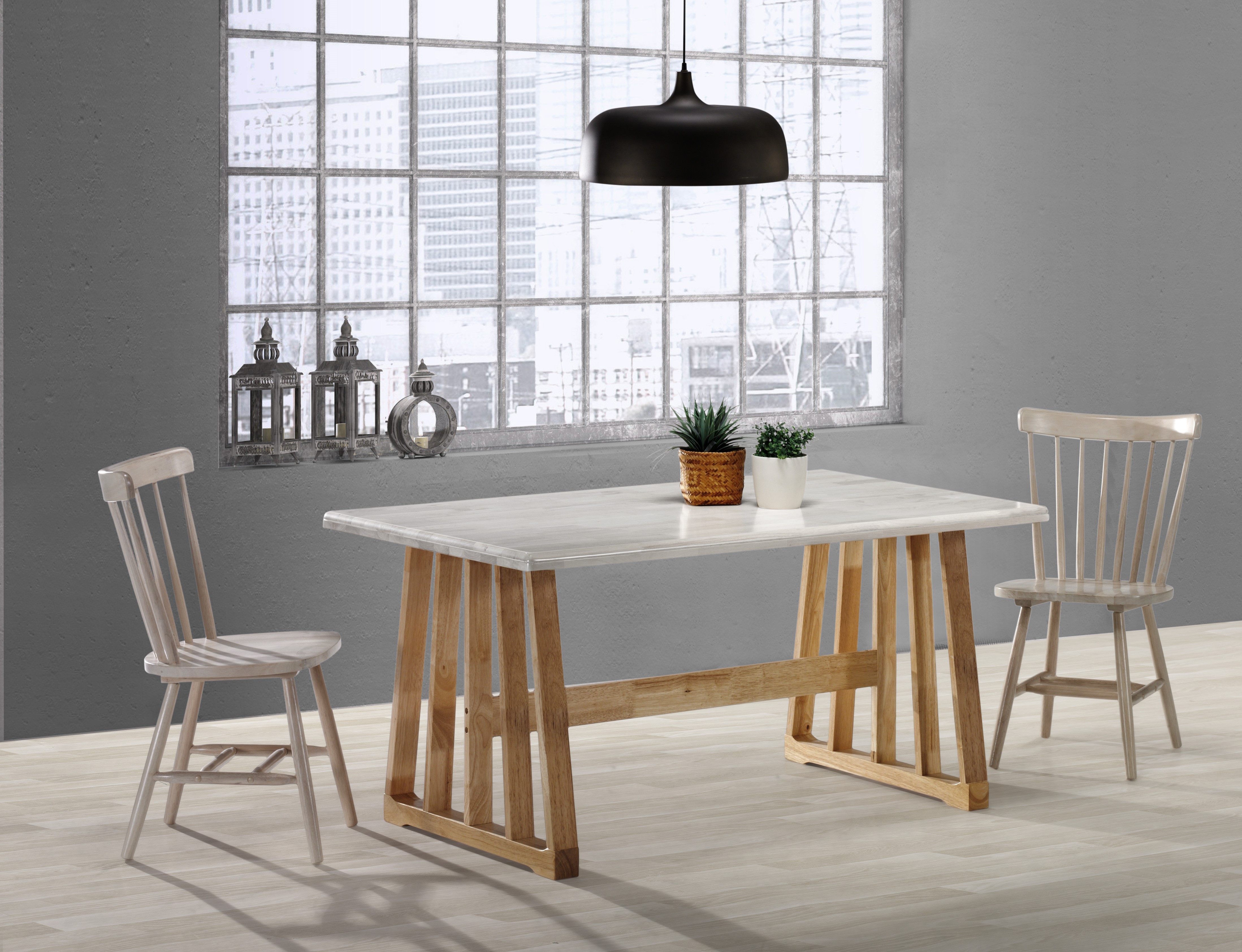 Estila Masivní dřevěný jídelní stůl Felicita se světlou povrchovou deskou a přírodní hnědou konstrukcí 150cm