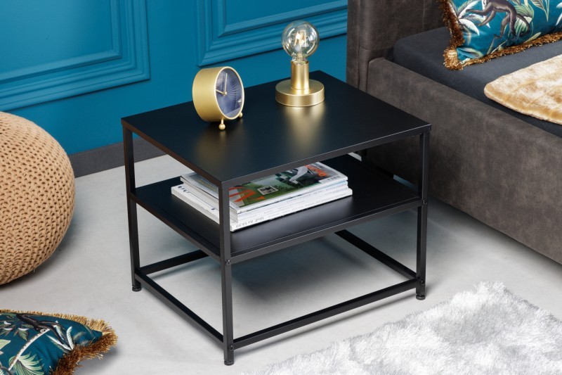 Estila Moderní kovový noční stolek Industria Durante v industriálním stylu se dvěma prkny černý 50cm