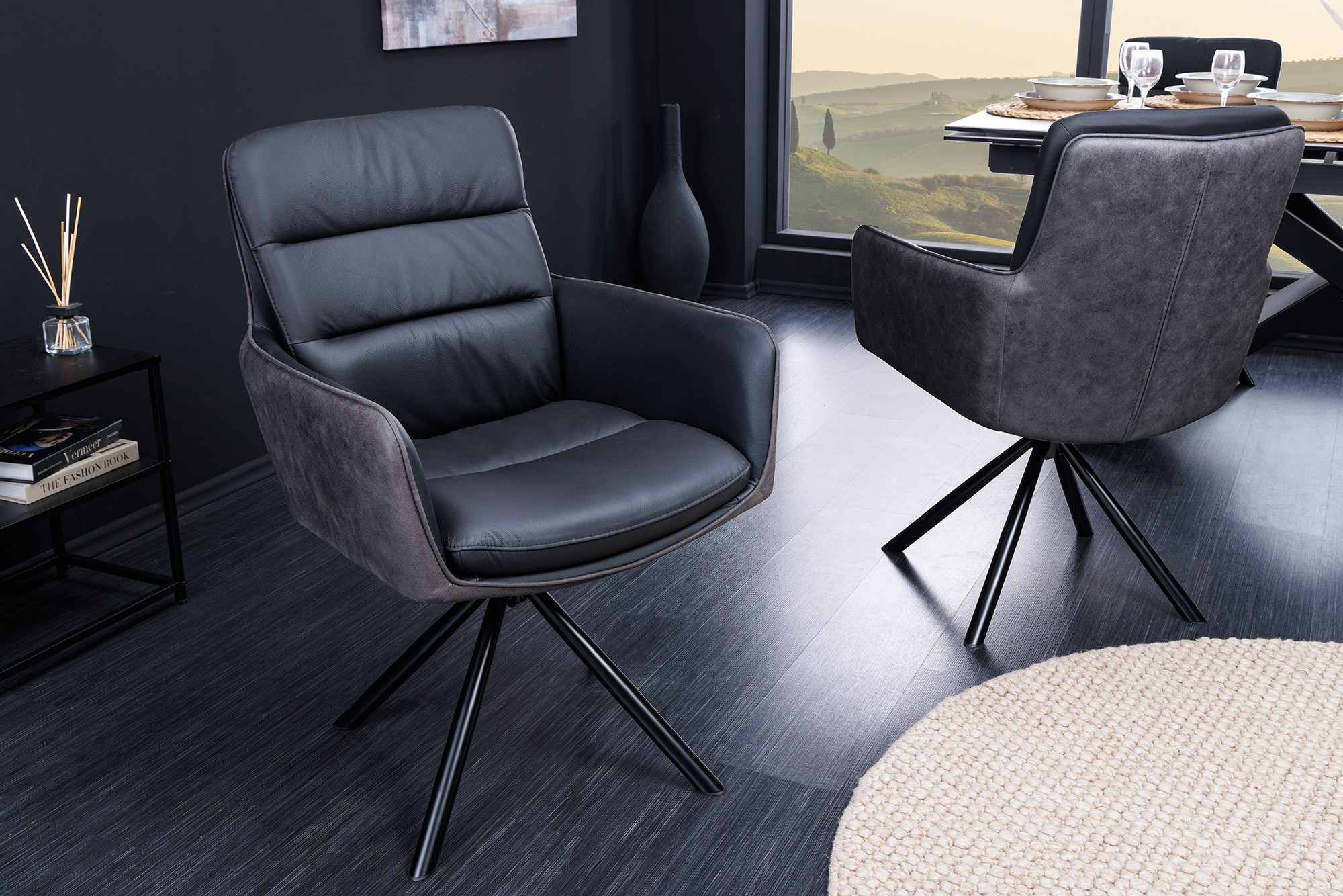 Estila Moderní industriální otočná kožená židle Coiro s kovovými nožičkami antracitová černá 90 cm