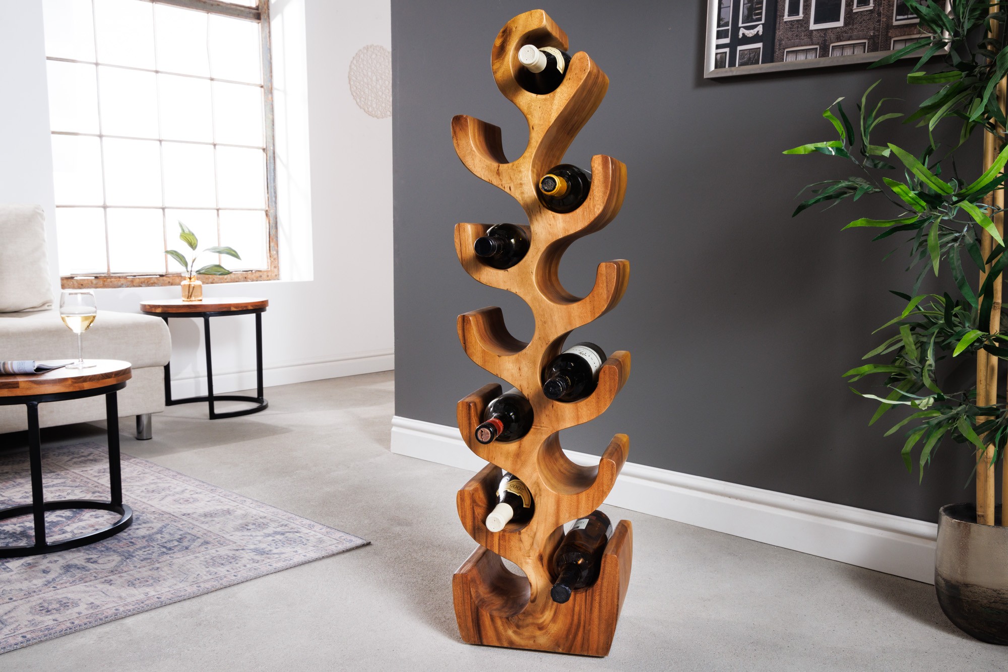 Estila Designový stojan na víno Milena z exotického lakovaného dřeva Suar 101 cm
