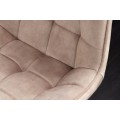 Designová skandinávská jídelní židle Moritz se sametovým potahem v šampaňském béžovém odstínu s prošíváním 51 cm