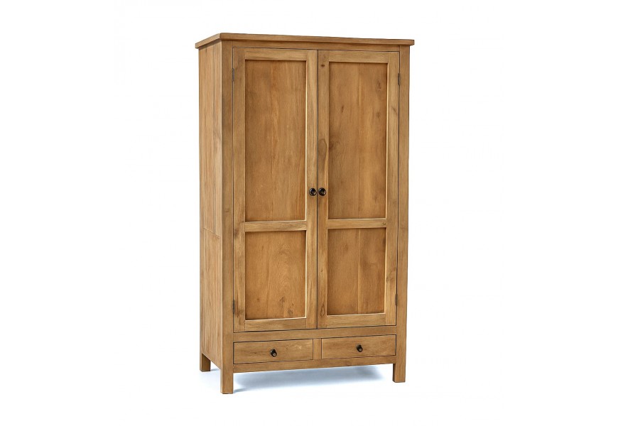 Luxusní vintage masivní šatní skříň Granaire z teakového dřeva ve světle hnědé barvě s rustikální povrchovou úpravou se dvěma zásuvkami a dvojitými dveřmi s tmavými kovovými úchytkami