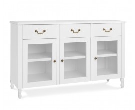 Luxusní vintage třídveřový příborník Berkshire se třemi zásuvkami a průhlednými skleněnými dvířky s bílým lakováním a úchyty ve starožitné zlaté barvě s kulatými nožičkami s designem soustruženého dřeva