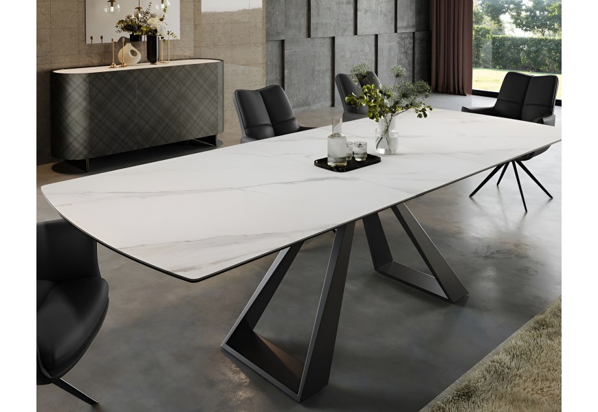 Luxusní moderní jídelní sestava Marbleux s mramorovým dekorem s černými koženými židlemi a oválným příborníkem s 3D efektem