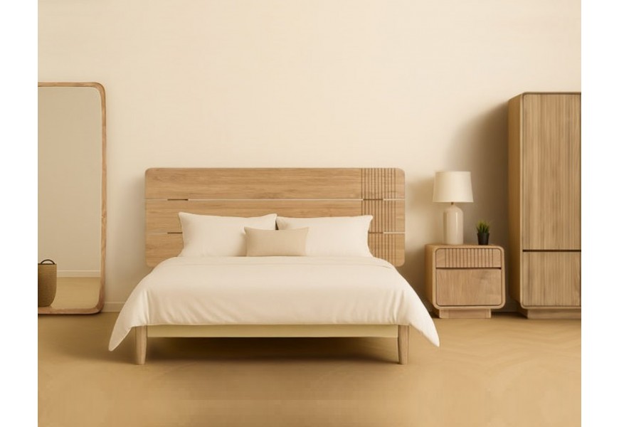 Luxusní retro ložnicová sestava Riga z masivního teakového dřeva ve světle hnědé barvě s minimalistickým lineárním zdobením