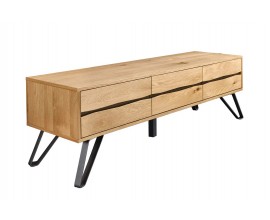 Masivní industriální třídveřový televizní stolek Adala z dubového dýhovaného dřeva ve světle hnědé barvě s černým detailem na dvířkách a live edge zvlněným designem s pěti nohama z kovu v černé barvě