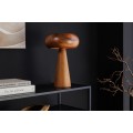 Designov&aacute; kulat&aacute; masivn&iacute; stoln&iacute; lampa Fungi z ak&aacute;ciov&eacute;ho dřeva v hněd&eacute; barvě s obl&yacute;m st&iacute;n&iacute;tkem a kuželovou podstavou 37 cm