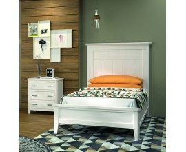 Luxusn&iacute; venkovsk&aacute; jednolůžkov&aacute; postel Cerdena s masivn&iacute;m čelem s vyřez&aacute;van&yacute;m zdoben&iacute;m 90cm/105 cm