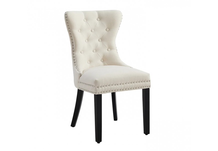 Z&aacute;meck&aacute; j&iacute;deln&iacute; židle Torino v b&iacute;l&eacute; barvě s chesterfield pro&scaron;&iacute;v&aacute;n&iacute;m a stř&iacute;brn&yacute;mi n&yacute;ty s čern&yacute;mi nožičkami 93 cm