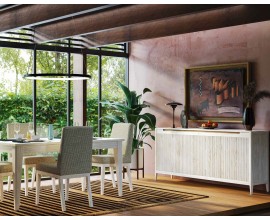 Luxusn&iacute; art deco masivn&iacute; sestava n&aacute;bytku do j&iacute;delny Tallin ve světl&eacute;m kr&eacute;mov&eacute;m proveden&iacute; se čtyřdveřov&yacute;m př&iacute;born&iacute;kem s žebrovan&yacute;m reli&eacute;fem s obd&eacute;ln&iacute;kov&yacute;m rozkl&aacute;dac&iacute;m stolem a čalouněn&yacute;mi židlemi