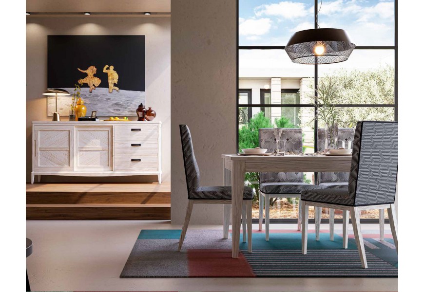 Luxusní venkovská masivní sestava nábytku do jídelny Quebec s rozkládacím obdélníkovým jídelním stolem a čalouněnými židlemi s příborníkem s do oblouku vyřezávanou spodní lištou