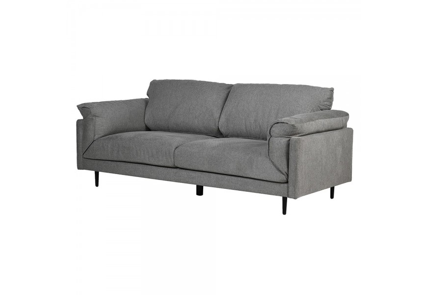 Stylová obdélníková třímístná sedačka Keria s opěrkovými polštáři v obdélníkovém tvaru s bohatým čalouněním s kovovými nožičkami černé barvě