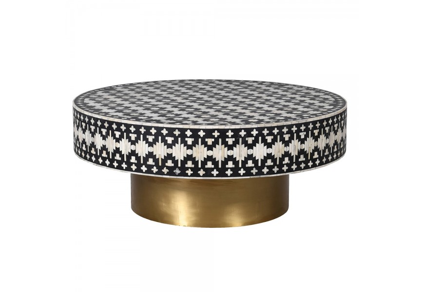Orientální konferenční stolek Daytona s intarzií v černo bílé barvě s ornamenty z buvolí kosti a válcovou mosaznou kovovou nohou