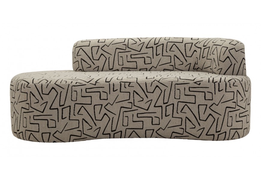 Modern&iacute; čalouněn&aacute; tř&iacute;m&iacute;stn&aacute; atypick&aacute; sedačka Terezja v b&eacute;žově hněd&eacute; barvě s čern&yacute;m geometrick&yacute;m vzorov&aacute;n&iacute;m bez opěrek 176 cm