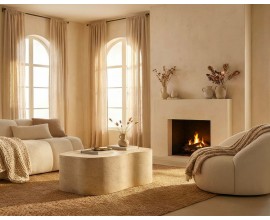 Modern&iacute; designov&aacute; ob&yacute;vac&iacute; sestava Berry s b&iacute;l&yacute;m čalouněn&yacute;m sedac&iacute;m n&aacute;bytkem a kameninov&yacute;mi stolky