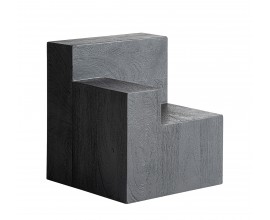 Luxusn&iacute; art deco geometrick&yacute; masivn&iacute; čern&yacute; př&iacute;ručn&iacute; stolek Cubia Nera ve čtvercov&eacute;m tvaru z masivn&iacute;ho mangov&eacute;ho dřeva 45 cm