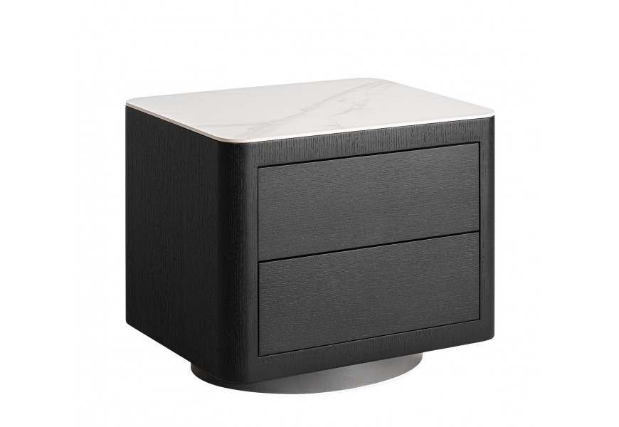 Luxusní mramorový noční stolek Holis s dýhovaným dubovým dřevem v černé barvě se dvěma šuplíky a kulatou podstavou s oblými rohy a vrchní deskou s mramorovým designem v bílé barvě