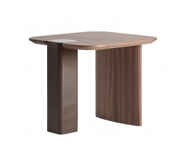 Luxusn&iacute; modern&iacute; čtvercov&yacute; hněd&yacute; př&iacute;ručn&iacute; stolek Kirian s ov&aacute;lnou a hranatou nohou 52 cm