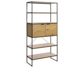 Industri&aacute;ln&iacute; reg&aacute;l Holstebro s černou kovovou konstrukc&iacute; se čtyřmi policemi a skř&iacute;ňkou v dubov&eacute;m hněd&eacute;m proveden&iacute; 190 cm