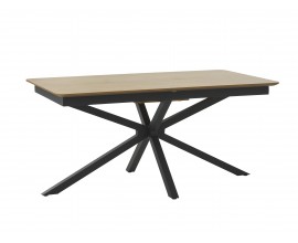 Modern&iacute; designov&yacute; obd&eacute;ln&iacute;kov&yacute; rozkl&aacute;dac&iacute; stůl Holstebro s podstavou z kovu v čern&eacute; barvě se čtyřmi nohama s překř&iacute;žen&yacute;m designem a deskou ve světl&eacute;m hněd&eacute;m dubov&eacute;m proveden&iacute;