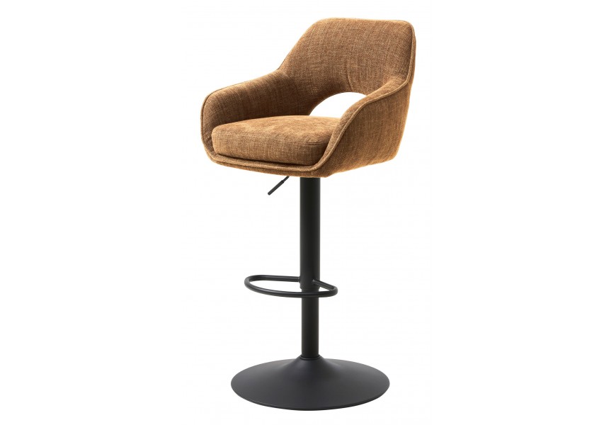 Industriální skandinávská výškově nastavitelná barová židle Mille s čalouněným otočným sedadlem s žinylkovým potahem a polobloukovým výřezem v opěrce v hořčicové žluté barvě s melírovaným efektem s jednou černou nohou a kulatou podstavou z kovu