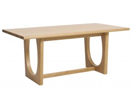 Luxusn&iacute; skandin&aacute;vsk&yacute; j&iacute;deln&iacute; stůl Osmond s obd&eacute;ln&iacute;kovou rozkl&aacute;dac&iacute; deskou ve světl&eacute;m hněd&eacute;m dubov&eacute;m proveden&iacute; 180-270 cm