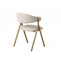 Designov&aacute; skandin&aacute;vsk&aacute; j&iacute;deln&iacute; židle Alia se světl&yacute;m dubov&yacute;m hněd&yacute;m r&aacute;mem a čalouněn&iacute;m v b&iacute;l&yacute;ch a b&eacute;žov&yacute;ch t&oacute;nech 58 cm