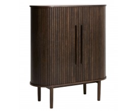 Retro ov&aacute;ln&aacute; barov&aacute; skř&iacute;ňka Alborg se dvěma posuvn&yacute;mi lamelov&yacute;mi dv&iacute;řky v tmav&eacute;m hněd&eacute;m dubov&eacute;m proveden&iacute; 118 cm