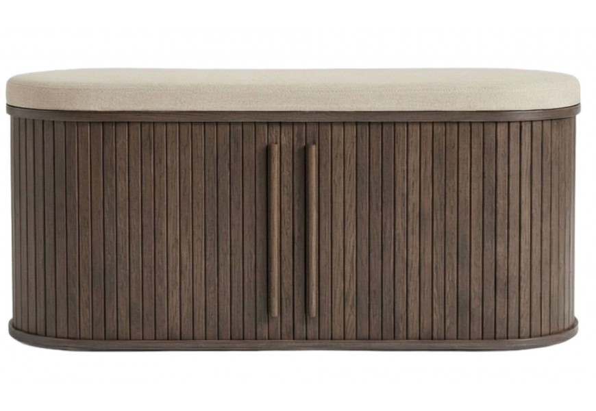 Skandinávská lavice Alborg v tmavém hnědém dubovém provedení s oválným sedátkem s béžovým žinylkovým potahem s úložným prostorem s posuvnými dvířky s lamelovým designem