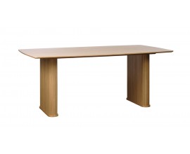 Skandin&aacute;vsk&yacute; obd&eacute;ln&iacute;kov&yacute; j&iacute;deln&iacute; stůl Bornholm se dvěma zaoblen&yacute;mi lamelov&yacute;mi nohami ve světl&eacute;m hněd&eacute;m dubov&eacute;m proveden&iacute; 190 cm