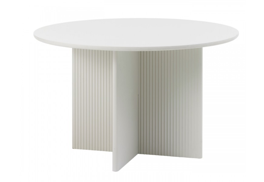 Moderní jídelní stůl Hvidea a hladkou kulatou vrchní deskou se čtyřmi plnými nohama ve tvaru X s plastickým žebrovaným dekorem ve stylovém odstínu greige v šedobéžové barvě