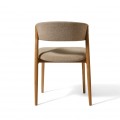Skandin&aacute;vsk&aacute; j&iacute;deln&iacute; židle Malia se světl&yacute;m hněd&yacute;m dubov&yacute;m r&aacute;mem a b&eacute;žov&yacute;m čalouněn&yacute;m sed&aacute;kem a opěradlem 77 cm