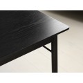 Industri&aacute;ln&iacute; čern&yacute; obd&eacute;ln&iacute;kov&yacute; j&iacute;deln&iacute; stůl Ulf s rozkl&aacute;dac&iacute; dubovou deskou a kovov&yacute;mi nohami 180-280 cm